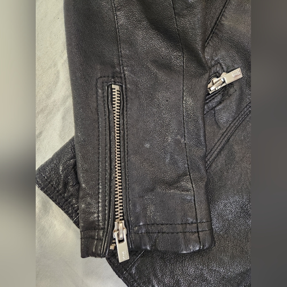 BLACK RIVET LEATHER JACKET - Picture 5 of 8